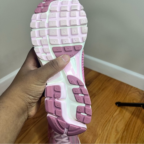 Nike Air Zoom Vomero 5 “Elemental Pink” Size 10W No Box - Picture 10 of 16